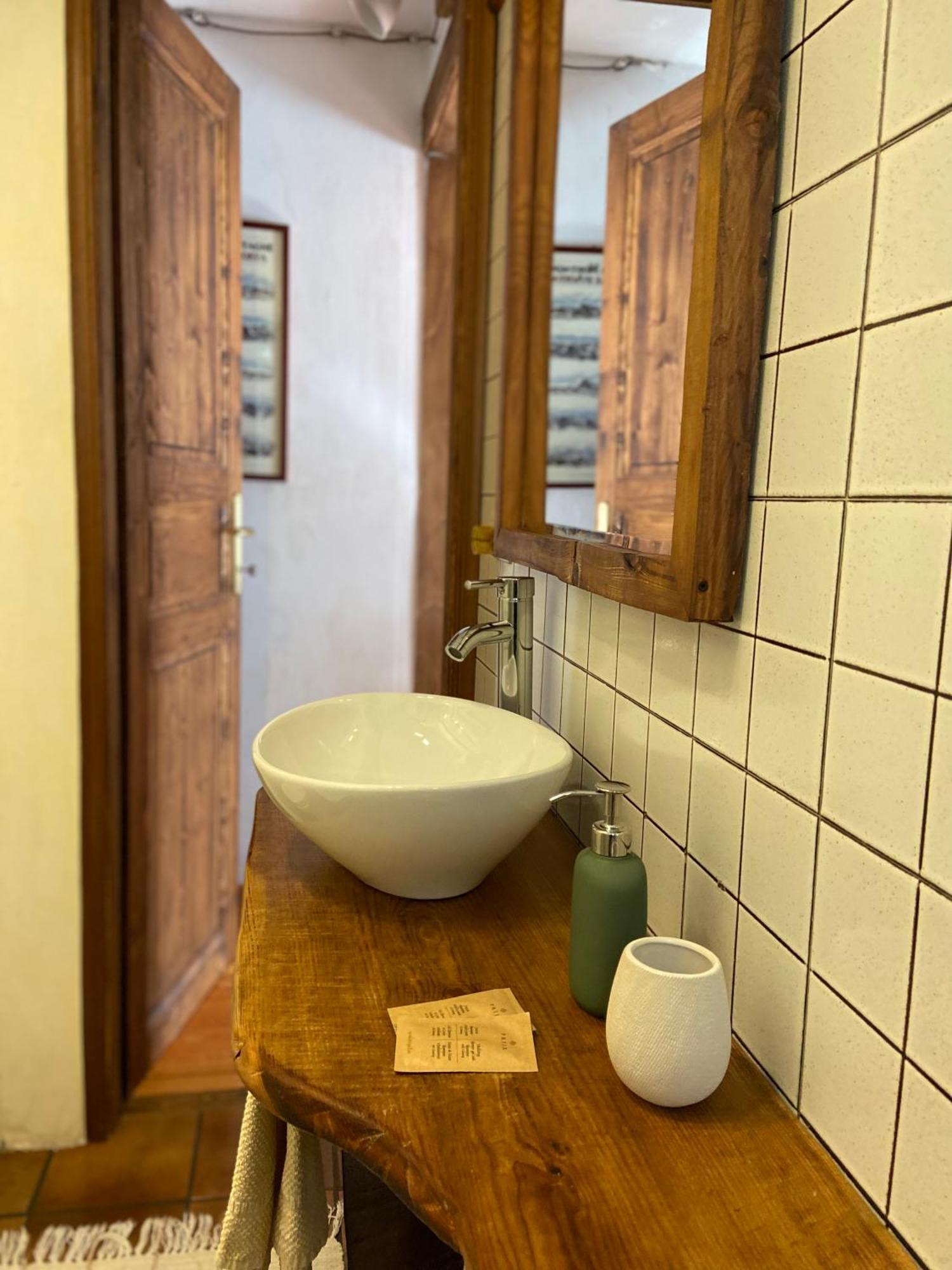 B&B Marcellina Bard Exteriör bild
