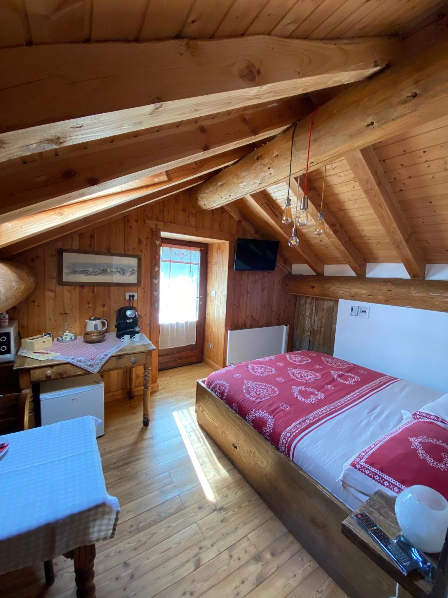 B&B Marcellina Bard Exteriör bild