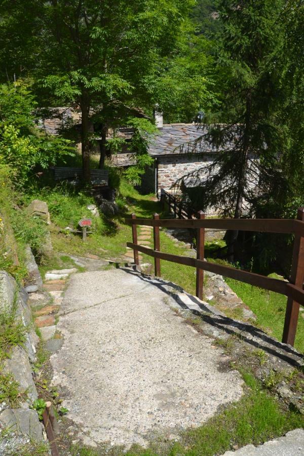 B&B Marcellina Bard Exteriör bild